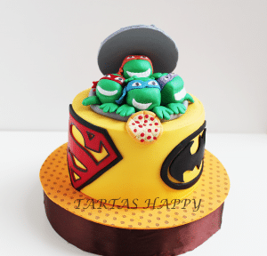 tarta para fiestas de superhéroes con las tortugas ninja