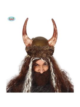 casco de vikingo con piel y cuernos